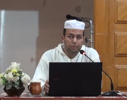 الطفل والكتاب عرض تجربة جمعية الطفولة السعيدة بالعطف