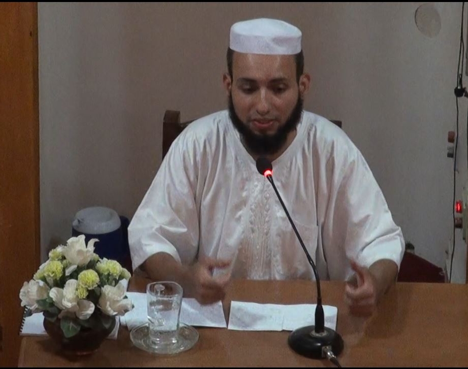 الإنسان بين دوافع الهوى وسلامة الاعتقاد "02"