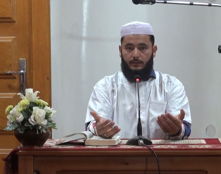 "إِنَّ هَذَا الْقُرْءَانَ يَهْدِي لِلَّتِي هِيَ أَقْوَمُ" "14"