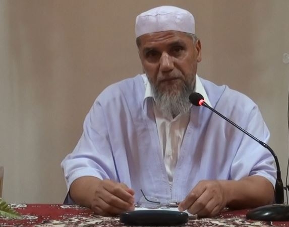 وما حق الطريق يا رسول الله ؟