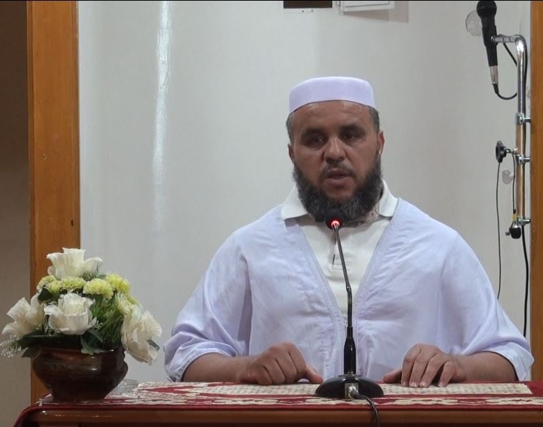 وبالمسنين إحسانا ورحمة