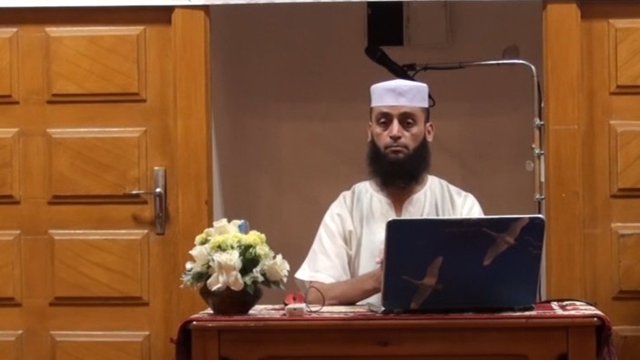 أهمية طلب العلم الشرعي معهد الدراسات الإسلامية أنموذجا
