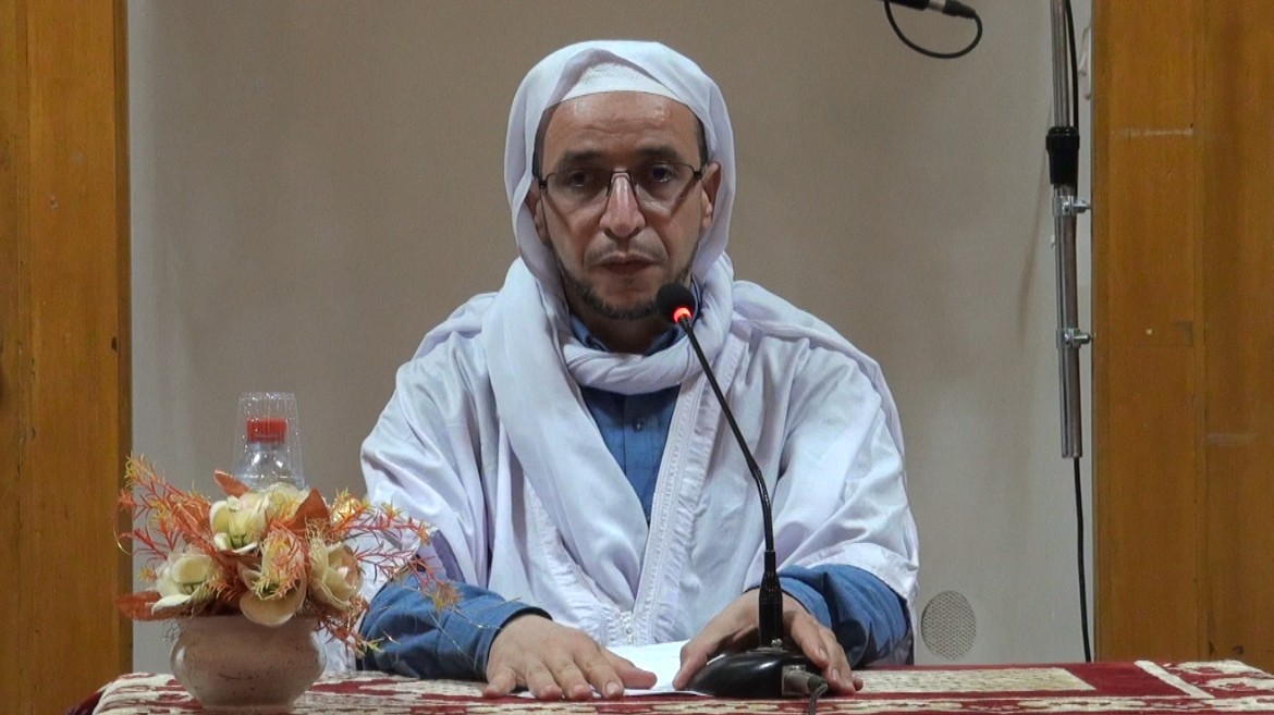 والذين هم للزكاة فاعلون
